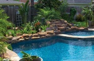 accent-boulders-on-inground-pool-400