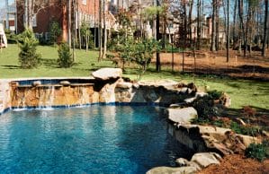 accent-boulders-on-inground-pool-480