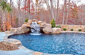 accent-boulders-on-inground-pool-500