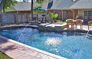 pool-deck-jets-water-features-320