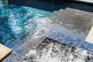 rimflow-spa-on-custom-pool-300C